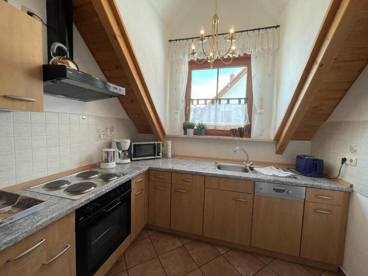 Ferienwohnungen Am Kirchberg Neualbenreuth Dış mekan fotoğraf